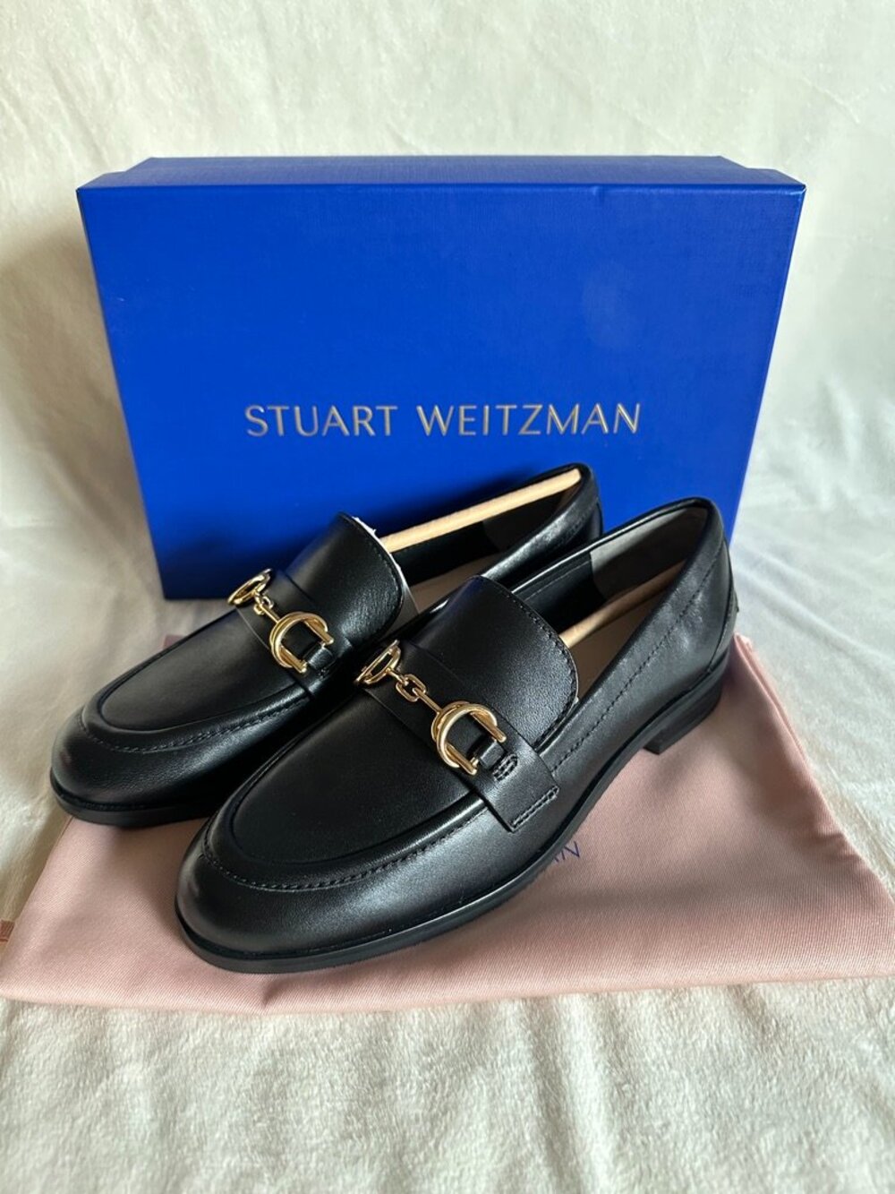 NIB Stuart Weitzman Owen Buckle Women's Loafer In Black Leather Size US5.5B/EU36
